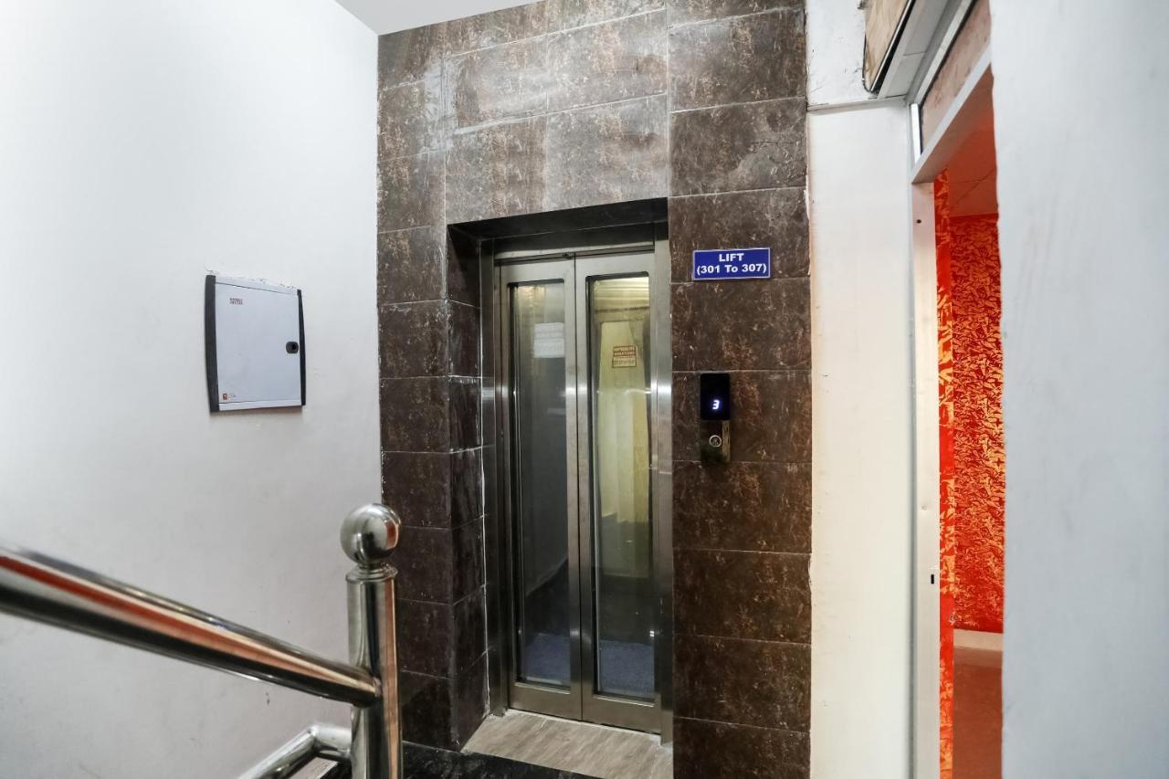 Oyo 72993 Hotel The Gold Faridabad Exterior photo